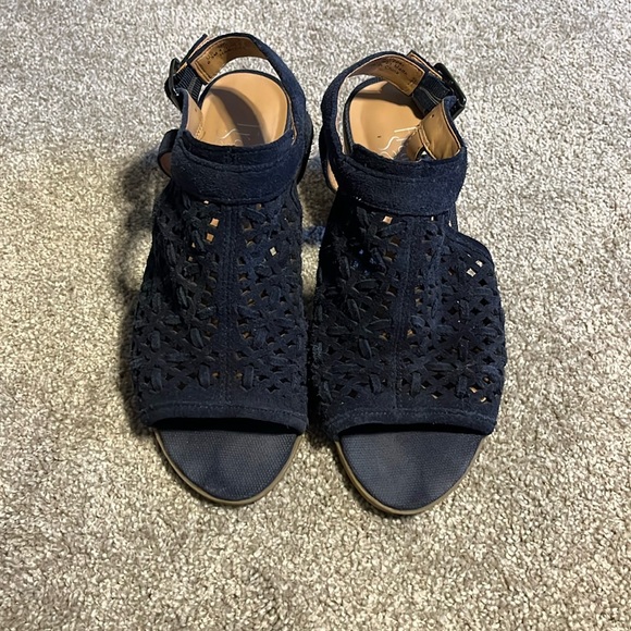 Franco Sarto 6.5 navy suede sandals. Heel 2.5” wooden. - Picture 1 of 11